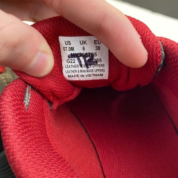 Merrell Boy's Moab 3 Mid Waterproof Hiking Shoe, Boulder/Red, Size 7 US Big Kid - Picture 6 of 16